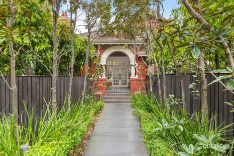 Property photo of 11/17 Robe Street St Kilda VIC 3182
