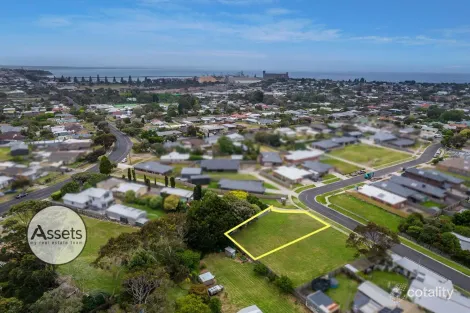 94 Patrick St, Portland, VIC 3305