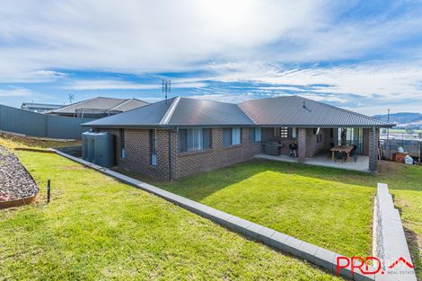 Property photo of 18 Currawong Drive Calala NSW 2340