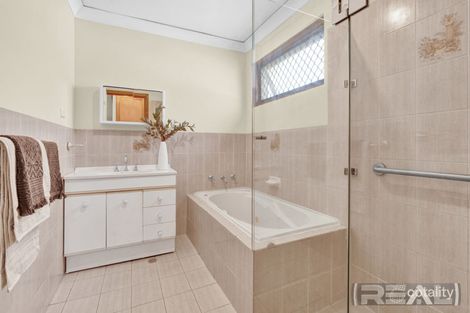 Property photo of 51 Flinders Drive Valley View SA 5093