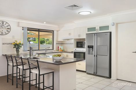 Property photo of 20 Carlon Crescent Farmborough Heights NSW 2526