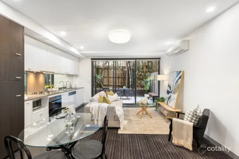Property photo of 11/17 Robe Street St Kilda VIC 3182
