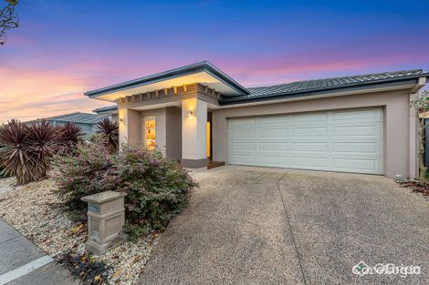 Property photo of 33 Connewara Crescent Clyde North VIC 3978