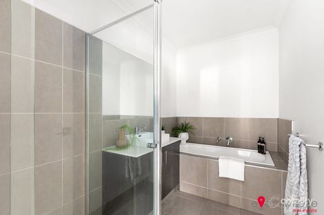 Property photo of 18 Aesop Street Point Cook VIC 3030