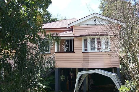 14 Overend St, Norman Park, QLD 4170