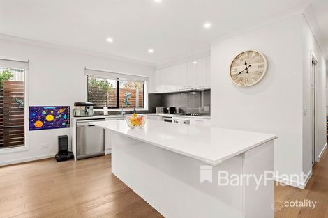 Property photo of 177 Second Avenue Rosebud VIC 3939