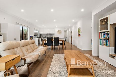 Property photo of 177 Second Avenue Rosebud VIC 3939
