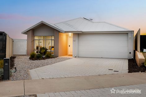 Property photo of 32 Goldsworthy Loop Dawesville WA 6211