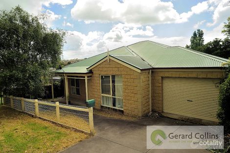 32 Thwaites Rd, Pakenham, VIC 3810