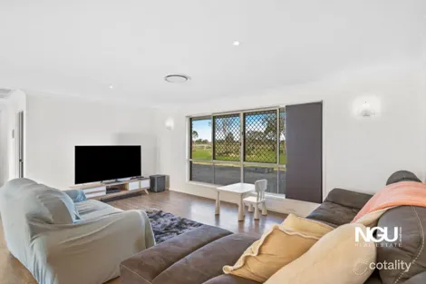 Property photo of 10 Jimba Road Lockyer Waters QLD 4311