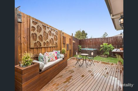 Property photo of 29 Sandstone Circuit Carrum Downs VIC 3201