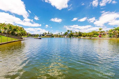 Property photo of 19 Ayrshire Avenue Benowa QLD 4217