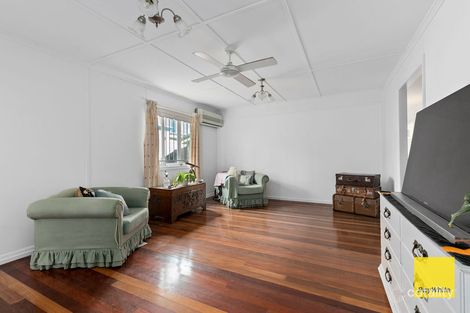 Property photo of 49 Waterview Avenue Wynnum QLD 4178