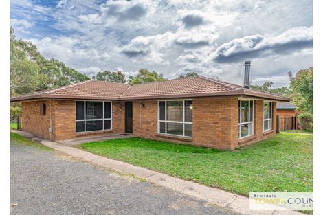 Property photo of 8 Centura Crescent Armidale NSW 2350