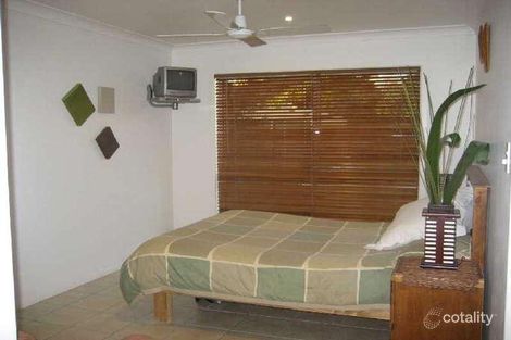 2 Allawah Ave, Palm Beach, QLD 4221