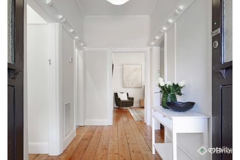 Property photo of 140 Atherton Road Oakleigh VIC 3166