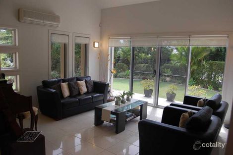 Property photo of 2 Royal Links Drive Robina QLD 4226