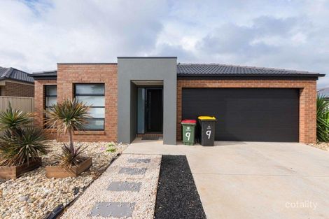 Property photo of 9 McMeeken Way Epsom VIC 3551