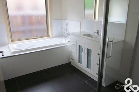 Property photo of 11 Skehan Place Epping VIC 3076
