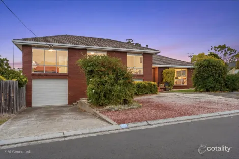 27 Somerdale Rd, Claremont, TAS 7011