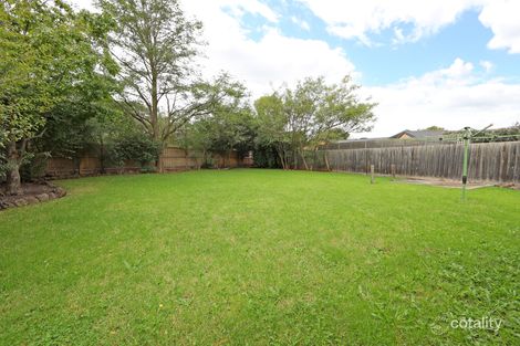 8 Willow Ave, Rowville, VIC 3178