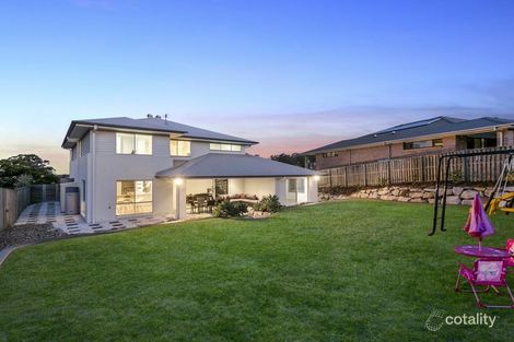 Property photo of 40 Codrington Circuit Pacific Pines QLD 4211