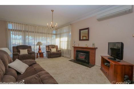 Property photo of 16 Vine Street South Bathurst NSW 2795