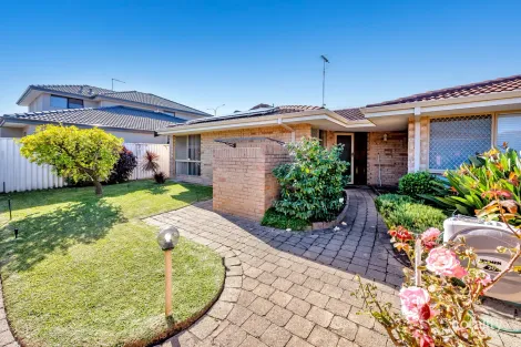 2/49 North Lake Rd, Myaree, WA 6154