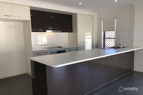 Property photo of 30 Ellem Drive Chinchilla QLD 4413