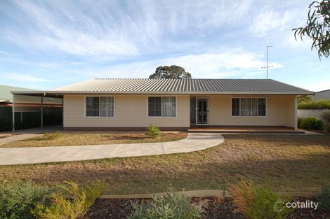 2 Wodonga Ave, Loxton, SA 5333