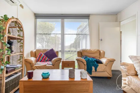 Property photo of 29 Marx Crescent Ararat VIC 3377