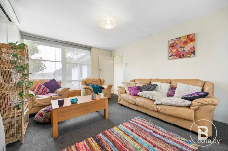 Property photo of 29 Marx Crescent Ararat VIC 3377