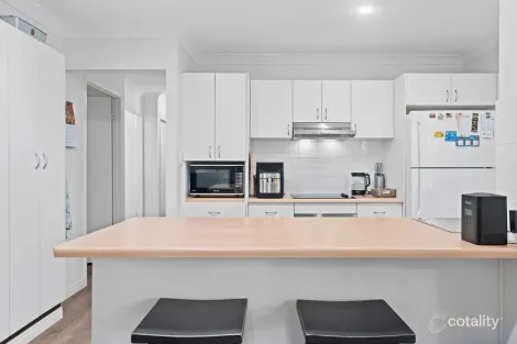 Property photo of 2 Carl Jung Court Victoria Point QLD 4165