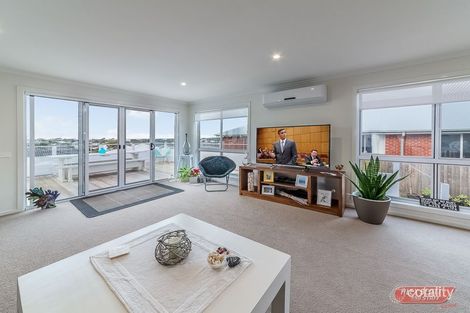 Property photo of 16 Echidna Grove Cowes VIC 3922