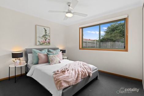 Property photo of 8 Bree Court Berwick VIC 3806