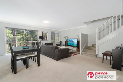Property photo of 2/15 Parkwood Road Holsworthy NSW 2173
