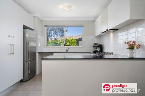 Property photo of 2/15 Parkwood Road Holsworthy NSW 2173