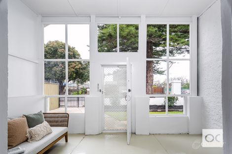 Property photo of 2 Wilson Court Grange SA 5022