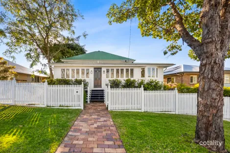 26-28 Eureka St, Kelvin Grove, QLD 4059