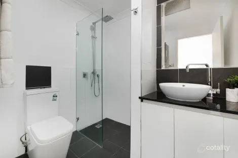Property photo of 2/221A North Rocks Road North Rocks NSW 2151