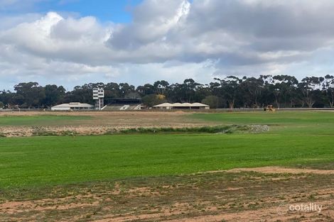 5 Newbridge Pde, Murray Bridge, SA 5253