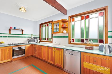 Property photo of 10 Anne Street Warilla NSW 2528