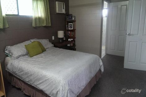Property photo of 5 Katie Close Wangan QLD 4871