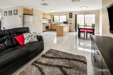 Property photo of 4 Lily Place Carrum Downs VIC 3201