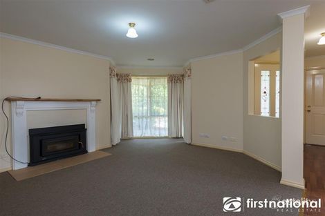 Property photo of 5 Justin Place Pakenham VIC 3810