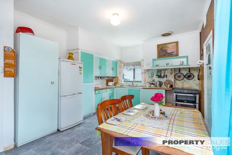 Property photo of 19 Ross Avenue Moe VIC 3825