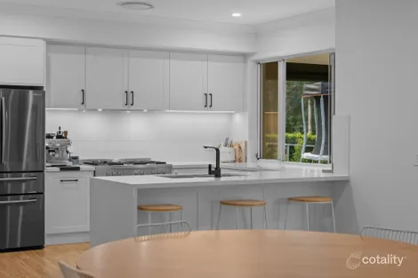 Property photo of 9 Hideaway Place Karalee QLD 4306