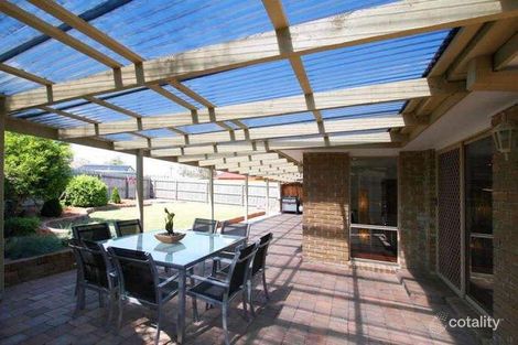 Property photo of 1 Hobsons Place Dingley Village VIC 3172