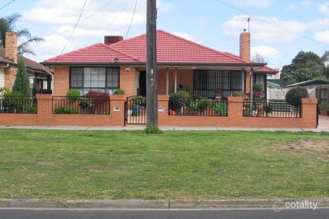 39 Raglan St, Avondale Heights, VIC 3034