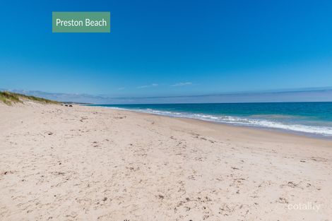 Property photo of 67 Thornton Drive Uduc WA 6220